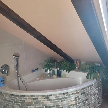Suedlaendische Flair Homestay Neubiberg